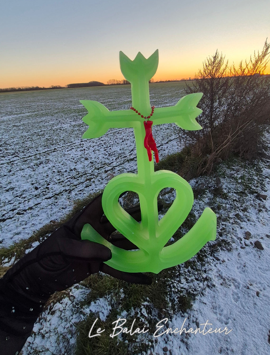 Croix de Camargue - création française et artisanale