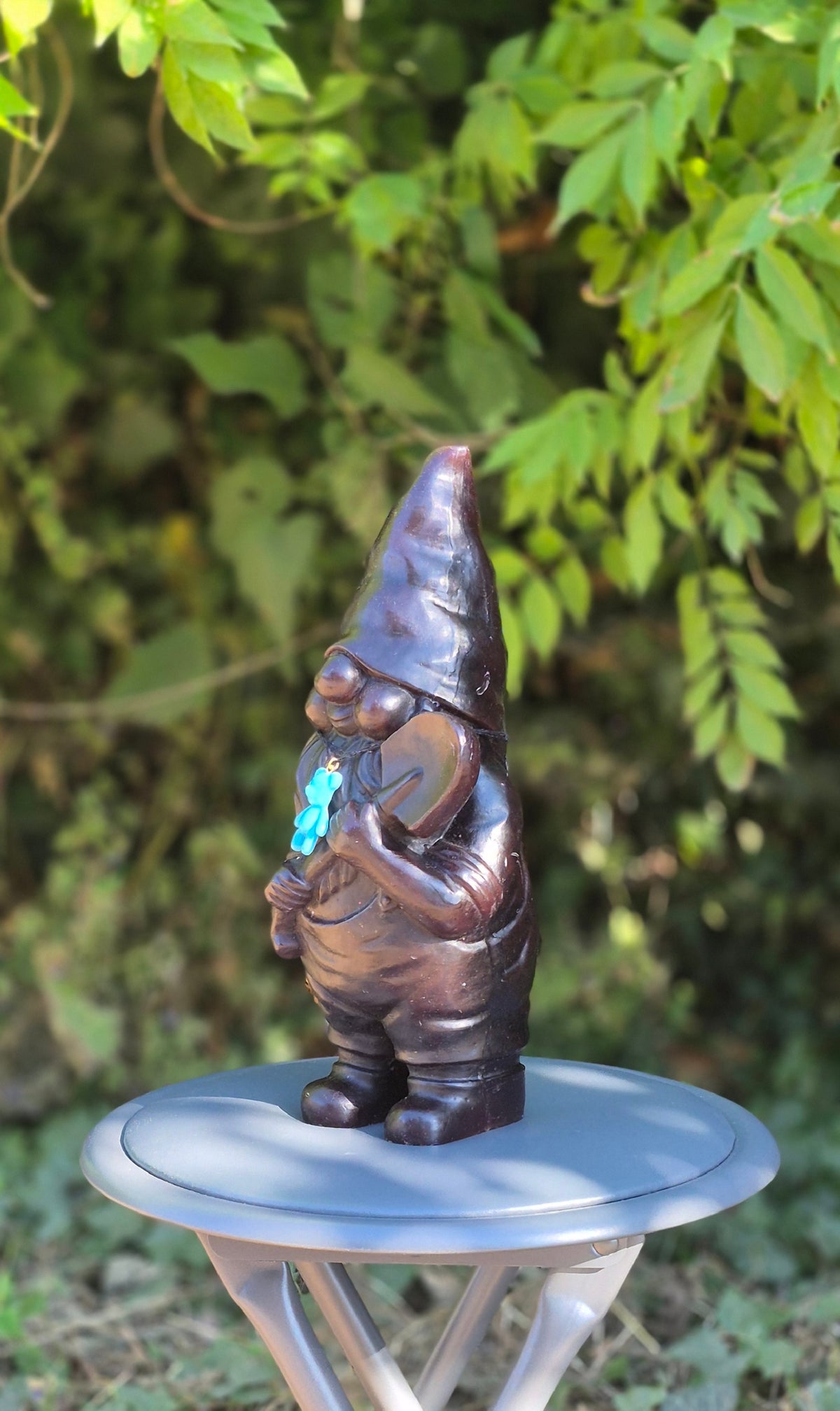Lutin protecteur et son amulette - moulé en France